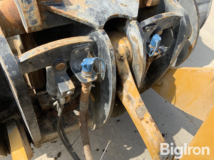 2017-caterpillar-950m-image-11