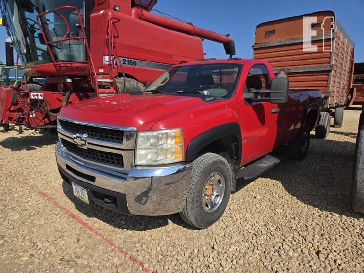 2008-chevrolet-silverado-2500hd-image-1