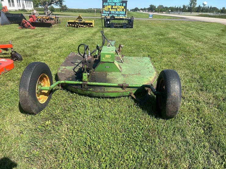 john-deere-307-image-4