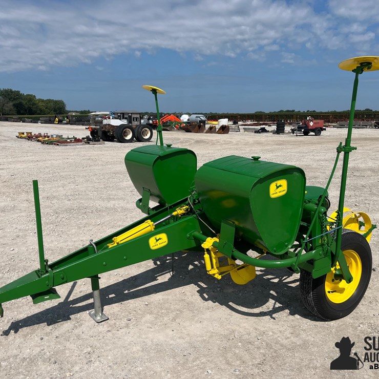 JOHN DEERE 494