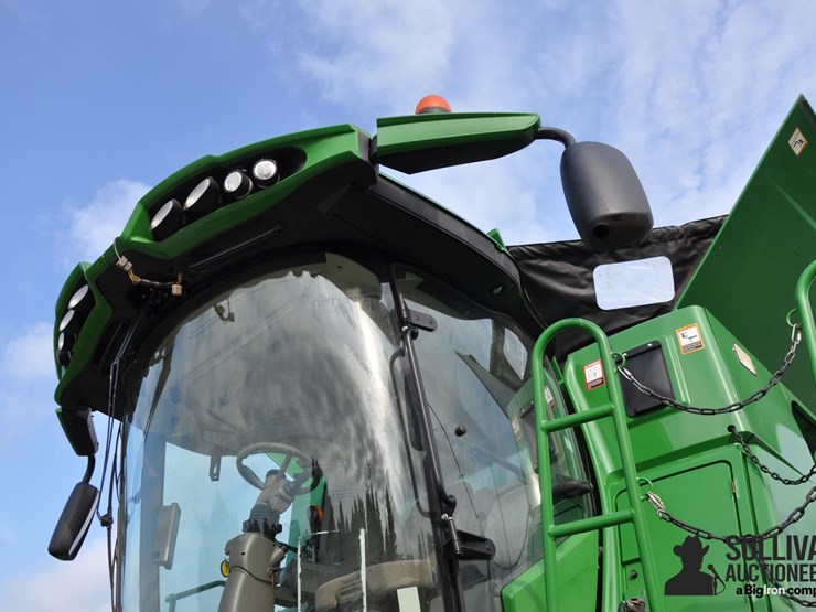 2014-john-deere-s680-image-17