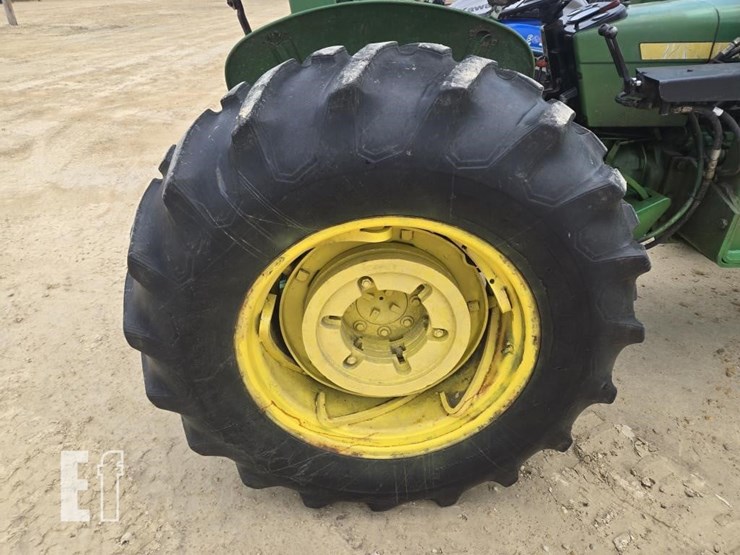 john-deere-2640-image-8