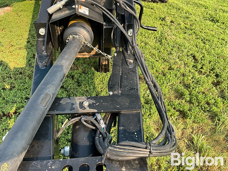 2017-kinze-1300-image-13
