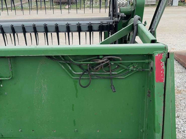 2025-john-deere-918-image-5
