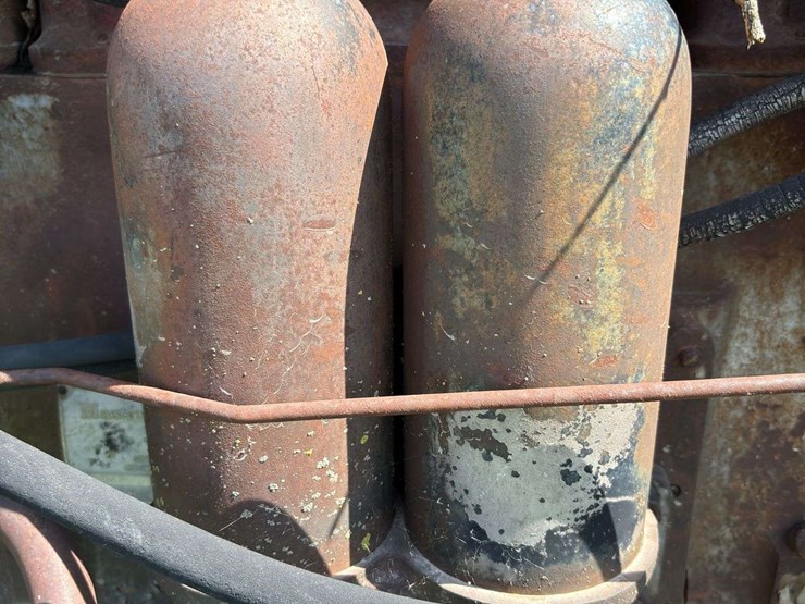 massey-ferguson-95-image-56