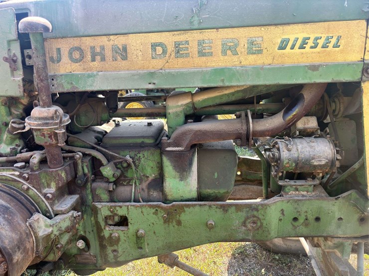john-deere-720-image-25