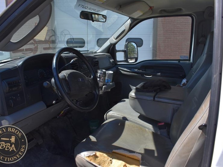 2005-ford-f550-xl-sd-image-21