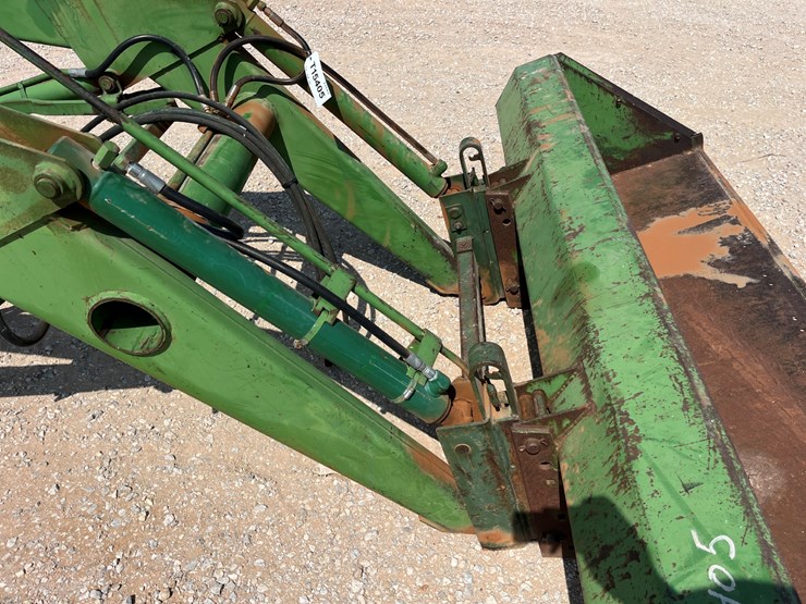 john-deere-158-image-5
