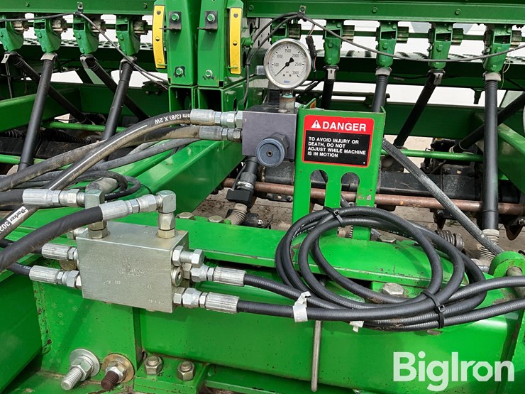 1999-john-deere-1560-image-19