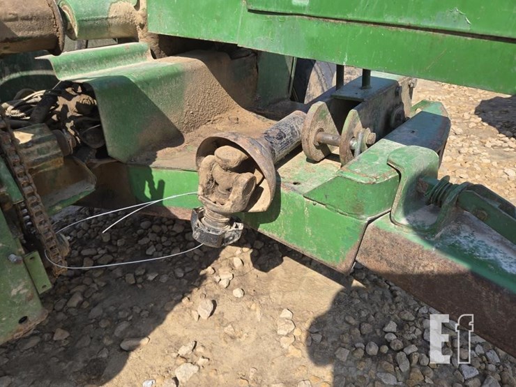 john-deere-3970-image-4
