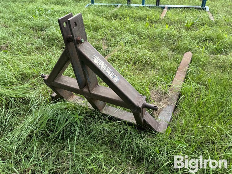 3-pt-bale-mover-image-11