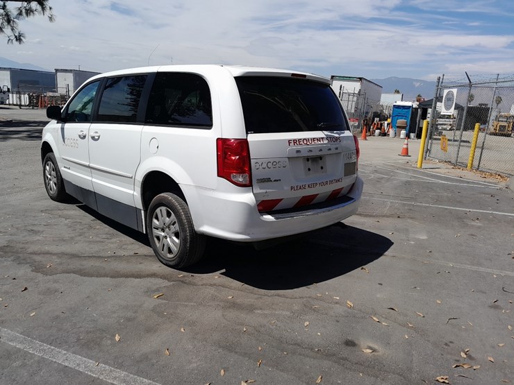 dodge-caravan-image-4