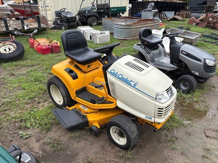 cub-cadet-2186-image-3