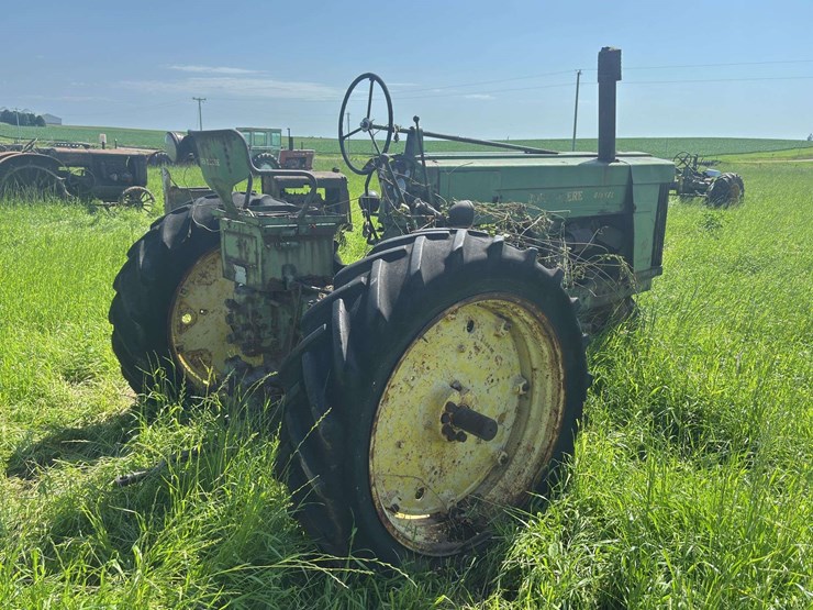 john-deere-70-image-5