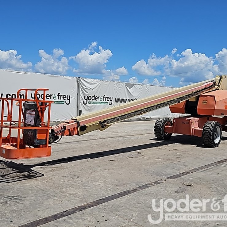 2007 JLG 800S