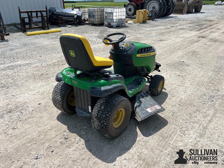john-deere-d130-image-5
