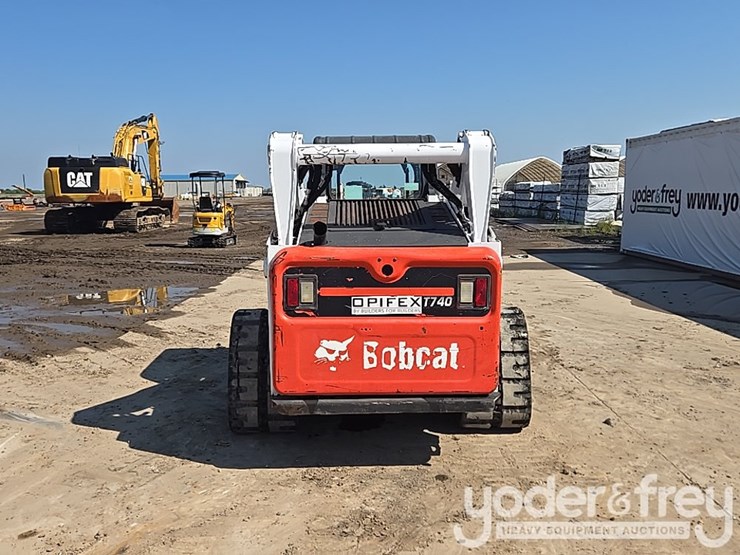 2019-bobcat-t590-image-4