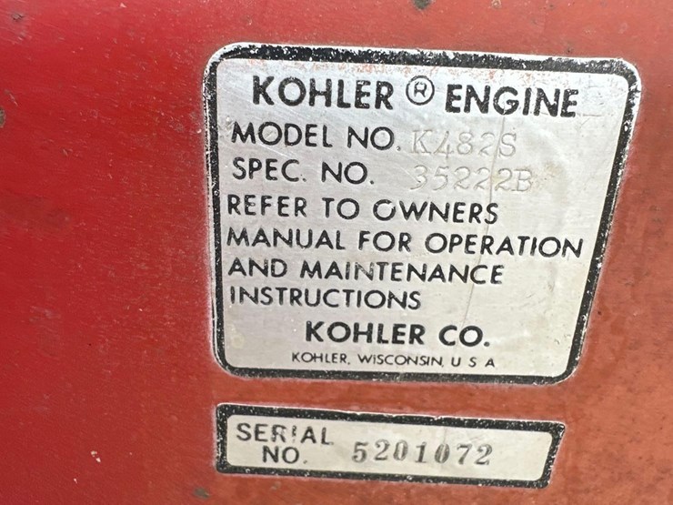 2004-wheelhorse-d180-image-11