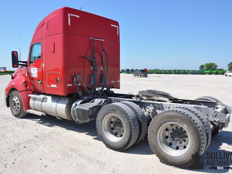 2019-kenworth-t680-image-7
