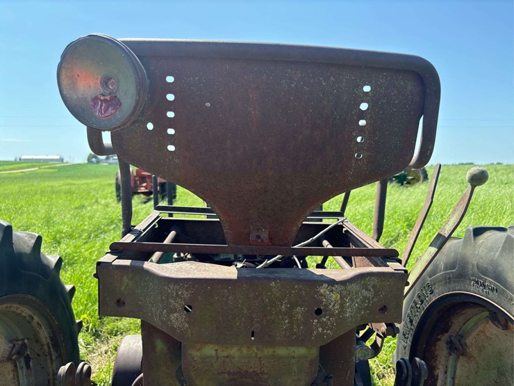 john-deere-730-image-44