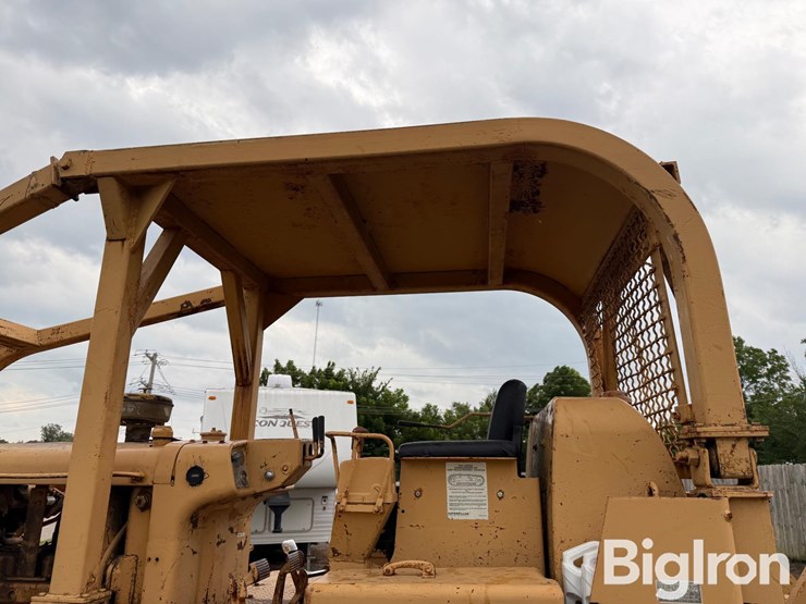 caterpillar-d6c-image-9