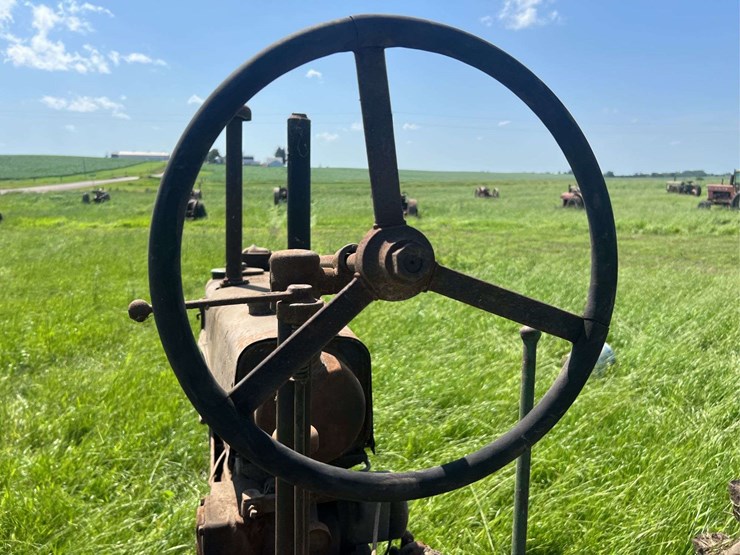 john-deere-model-b-image-39