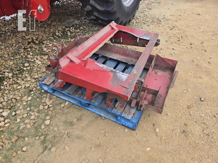 1992-case-ih-1660-image-38