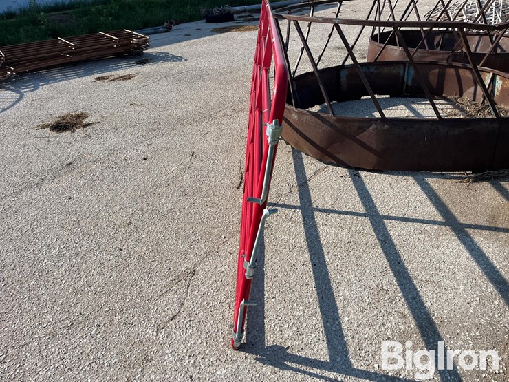 17’-gate-image-7