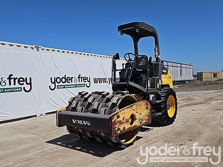 2017-volvo-sd45b-image-1