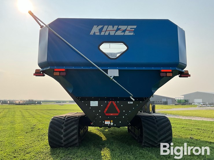 2017-kinze-1300-image-6