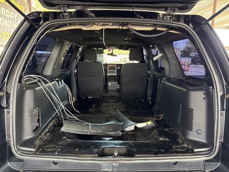 2016-ford-expedition-image-10