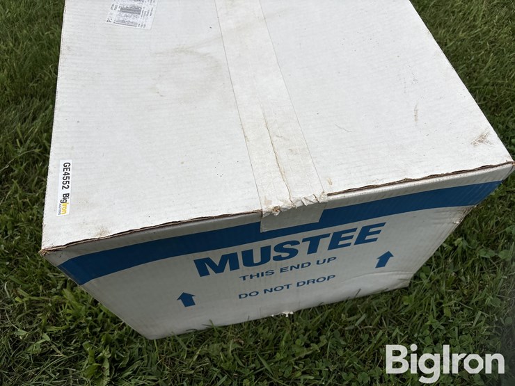 mustee-20”-x-24”-utility-wash-tub-kit-image-12
