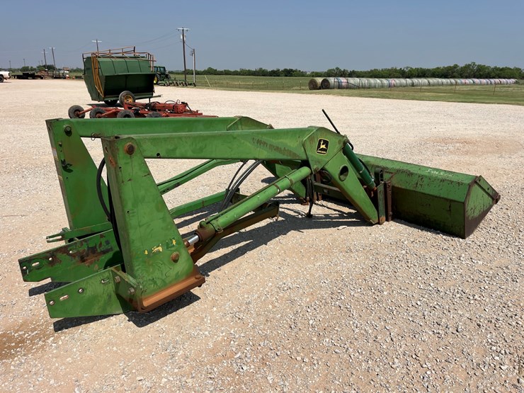 john-deere-158-image-6