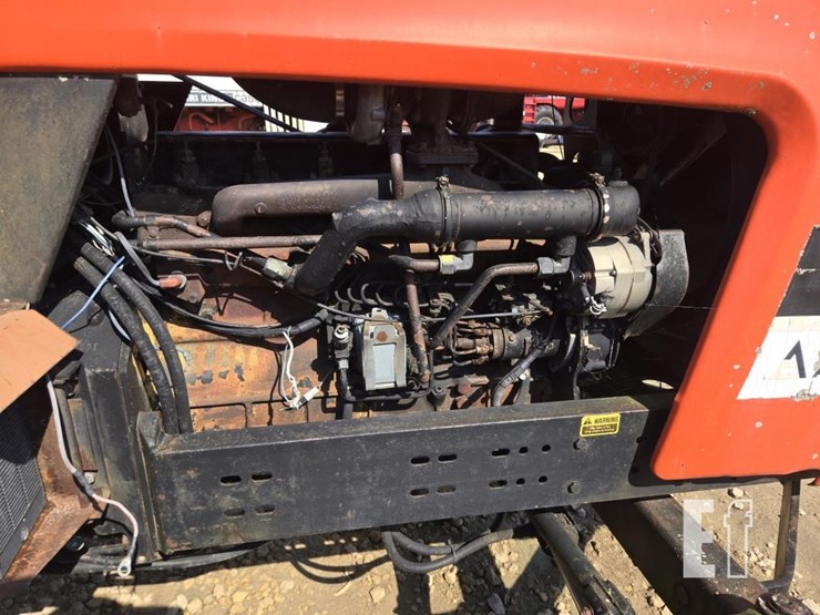 allis-chalmers-7020-image-5