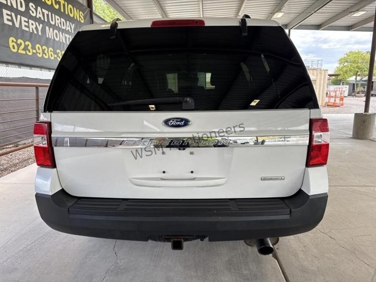 2015-ford-expedition-image-6