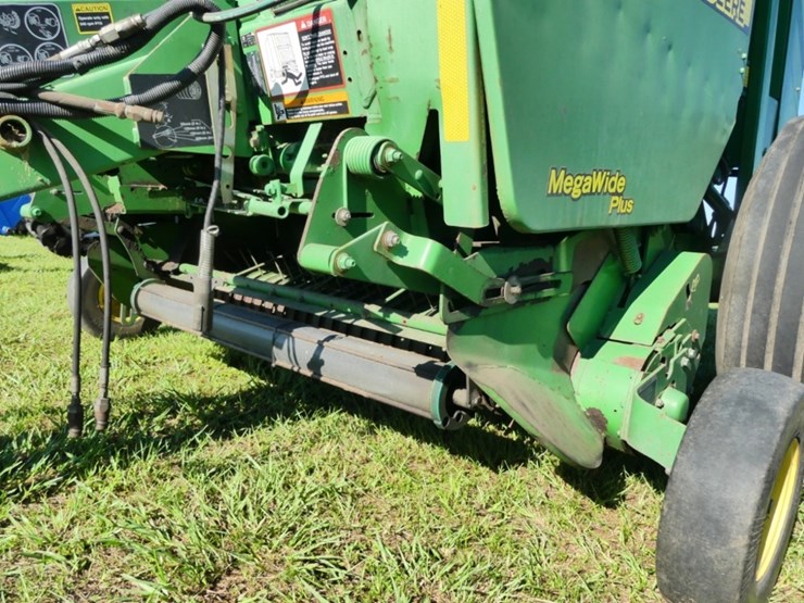 2009-john-deere-468-image-11