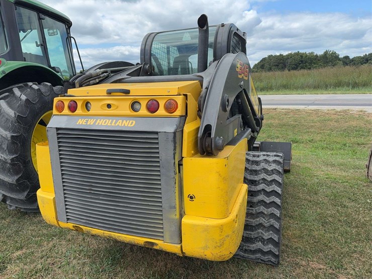 2021-new-holland-c345-image-9