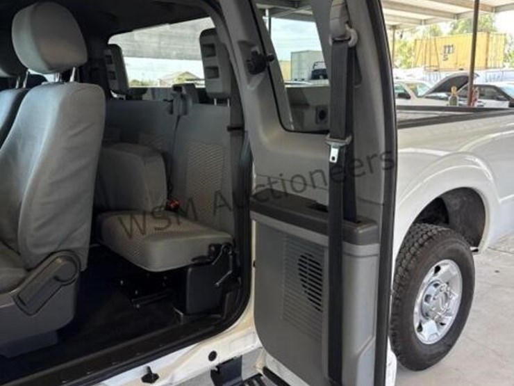 2012-ford-f250-image-28