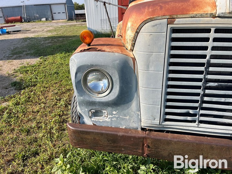 1965-international-grain-truck-image-10