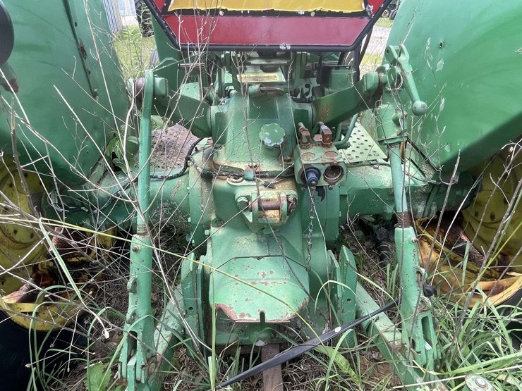 john-deere-2030-image-47