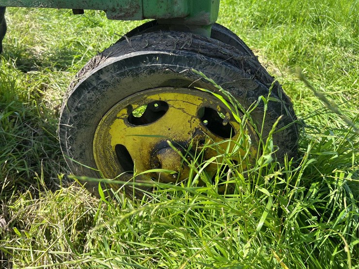john-deere-h-image-18