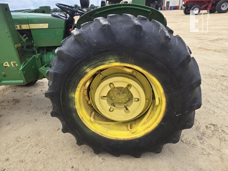 john-deere-2640-image-13