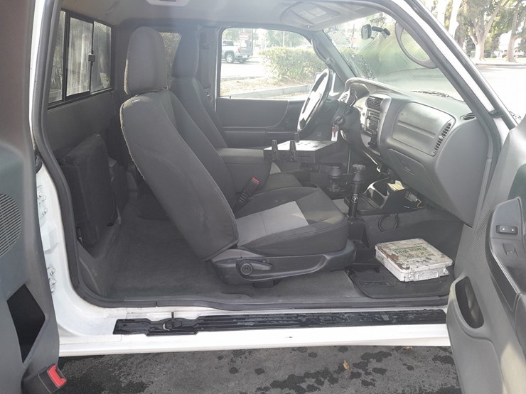 2011-ford-ranger-image-5