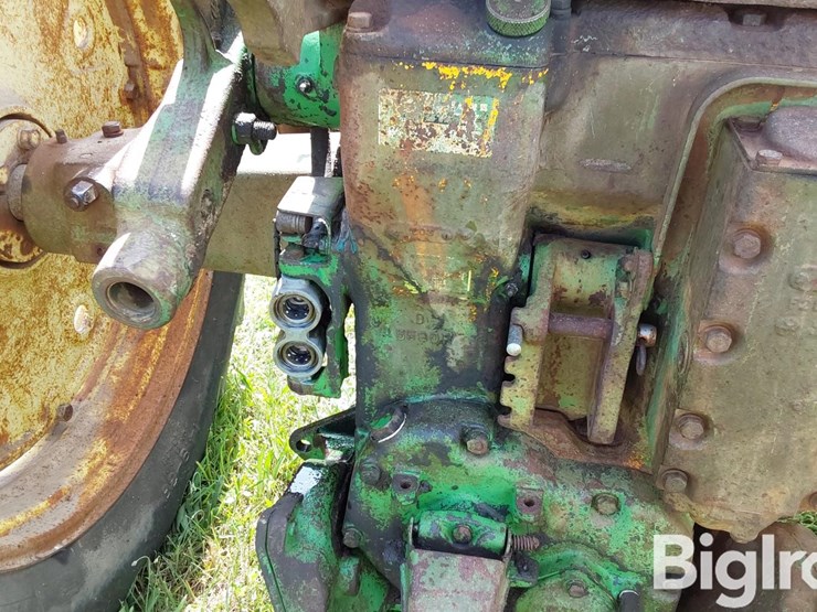 1958-john-deere-620-image-16