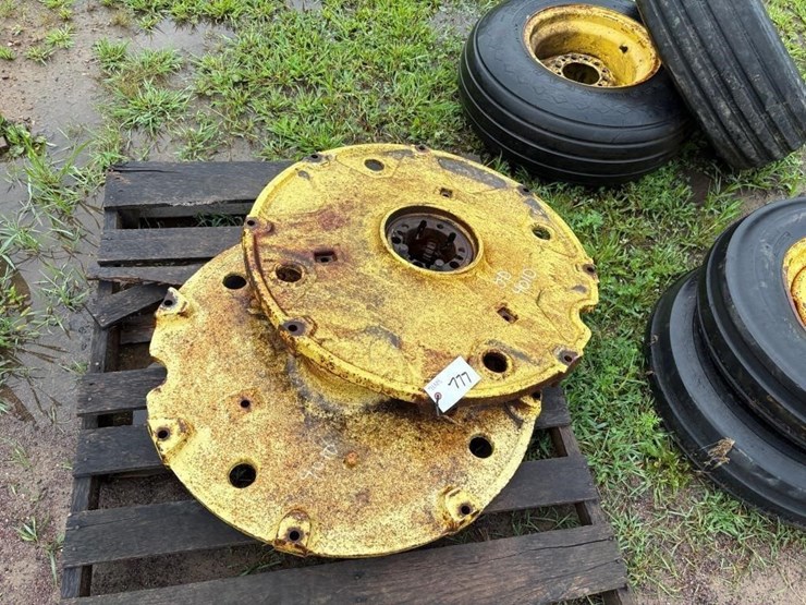 john-deere-4010-image-3