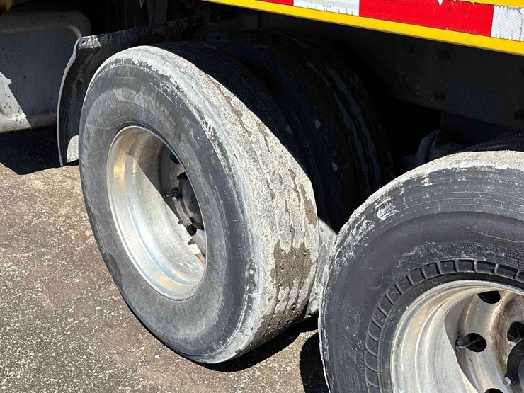 2015-mack-leu613-image-31