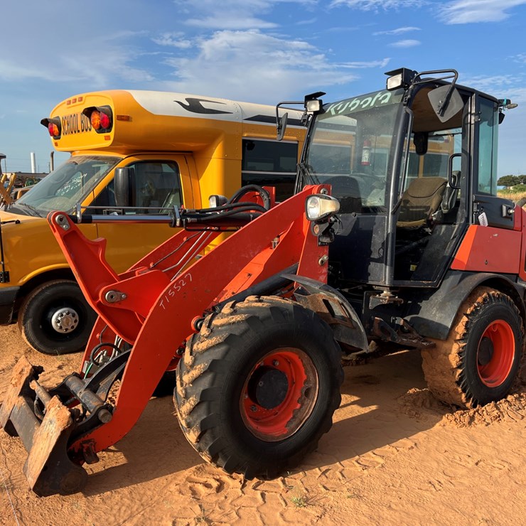 KUBOTA R630