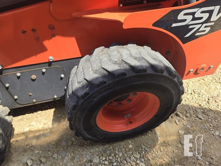 kubota-ssv75-image-5