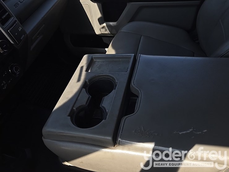 2019-ford-f550-xl-image-83