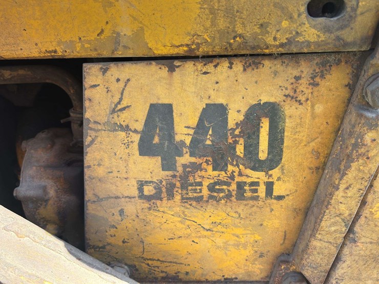 john-deere-440-image-45